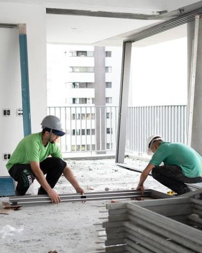 UAPÉ - Instalação de caixilho