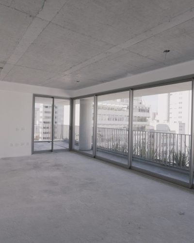 UAPÉ - Unidade do prédio residencial concluída, ambiente sala